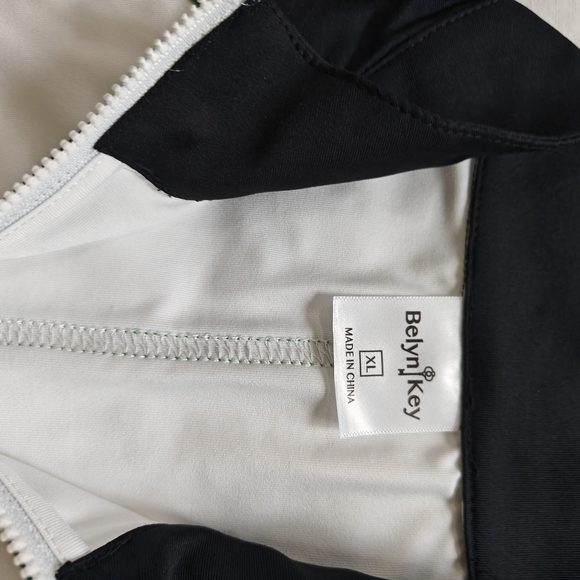 Belyn Key Black and White Long Sleeve Shirt with Green Trim - Picture 2 of 4